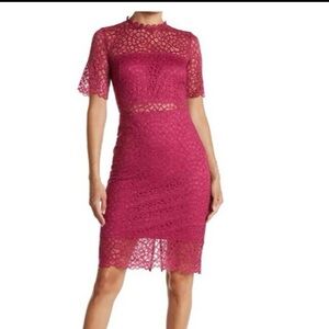 Love x design  Magenta Lace Midi Dress